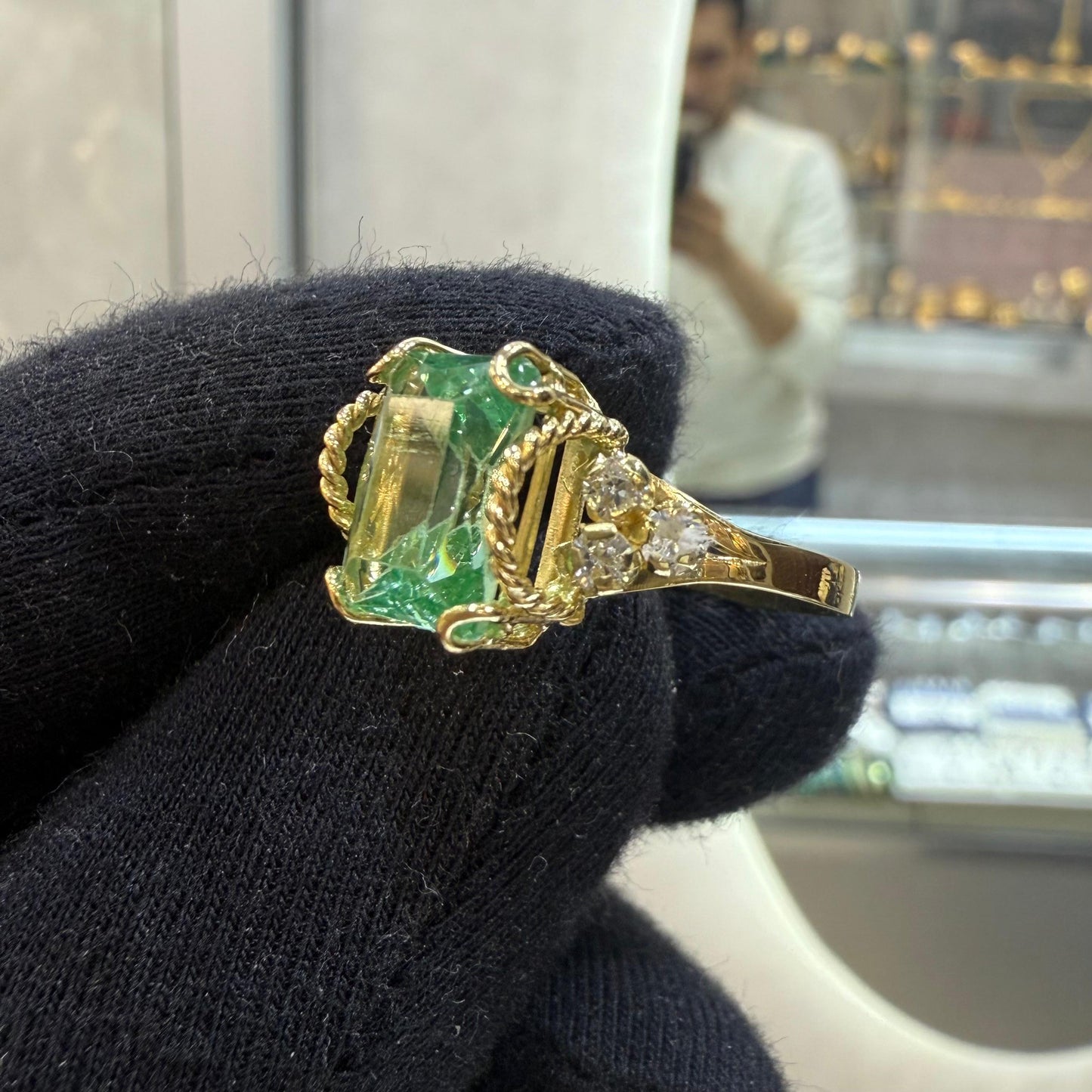 18k Gold Green Tourmaline Accent Ring – Unique One of a Kind