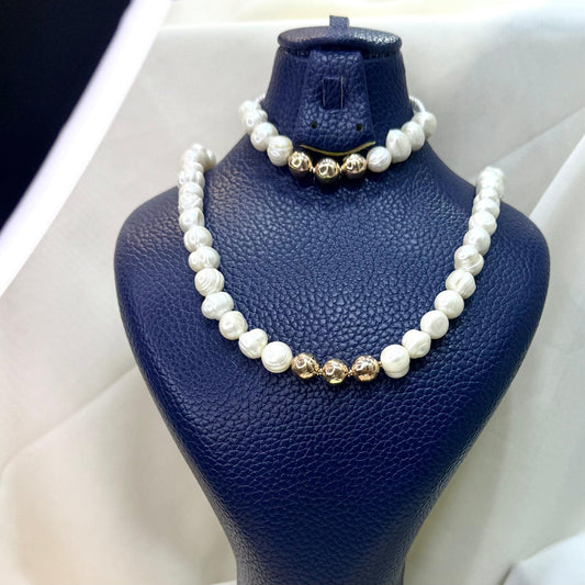 18k Gold and Pearl Beaded Necklace – Exclusively One of a Kind